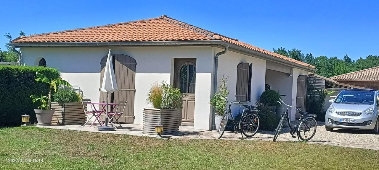 Studio Independant Mios Bourg Екстер'єр фото